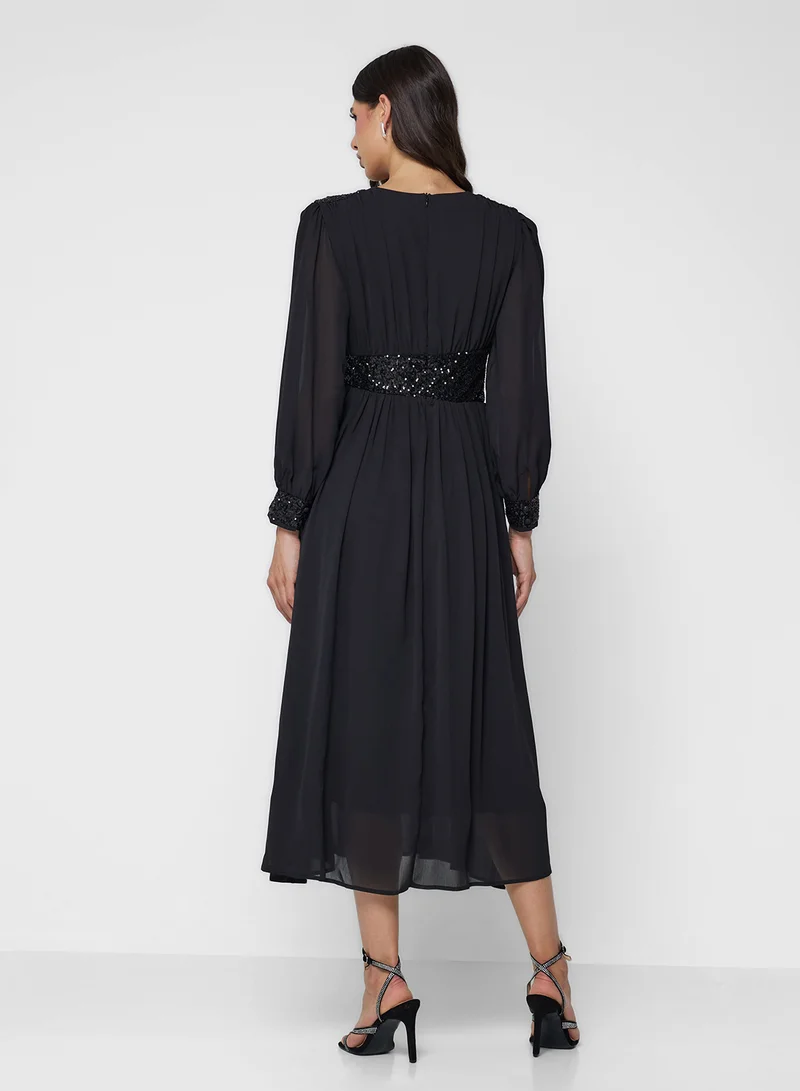 ايلا A-line Dress With Shimmer Waist