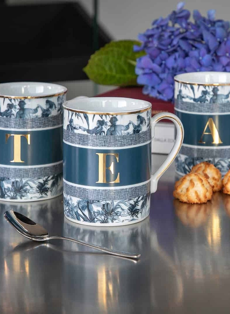 Baci milano Porcelain Coffee Mug - Letter I (10.5 cm), Alphabet Mug with Gold Trim, Customized Mug for Coffee or Tea, Versailles-Inspired Design, Gifts for Women (Incl Gift Box) - Image 4