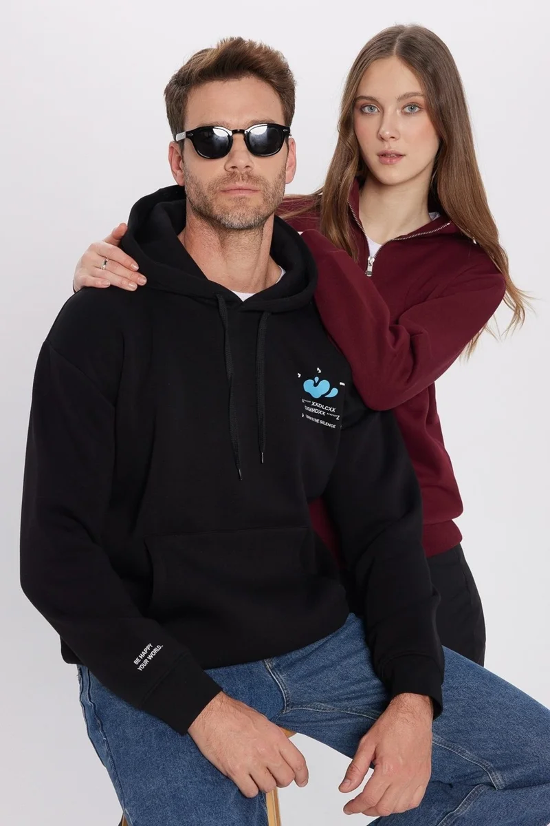 تودورس Unisex Oversize Wide Cut Cotton Soft Textured Polar Fleece Printed Black Hooded Sweatshirt