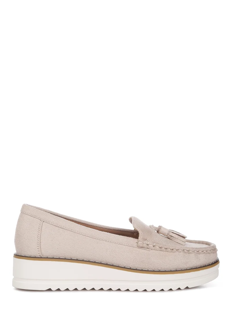 London Rag Daiki Platform Lug Sole Tassel Loafers In Beige