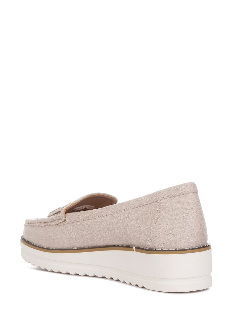 London Rag Daiki Platform Lug Sole Tassel Loafers In Beige  - Image 3