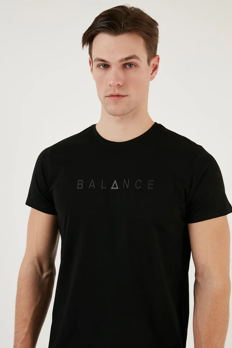 بوراتي تي شيرت رجالي قطن بقصة ضيقة وياقة دائرية 541BALANCE
