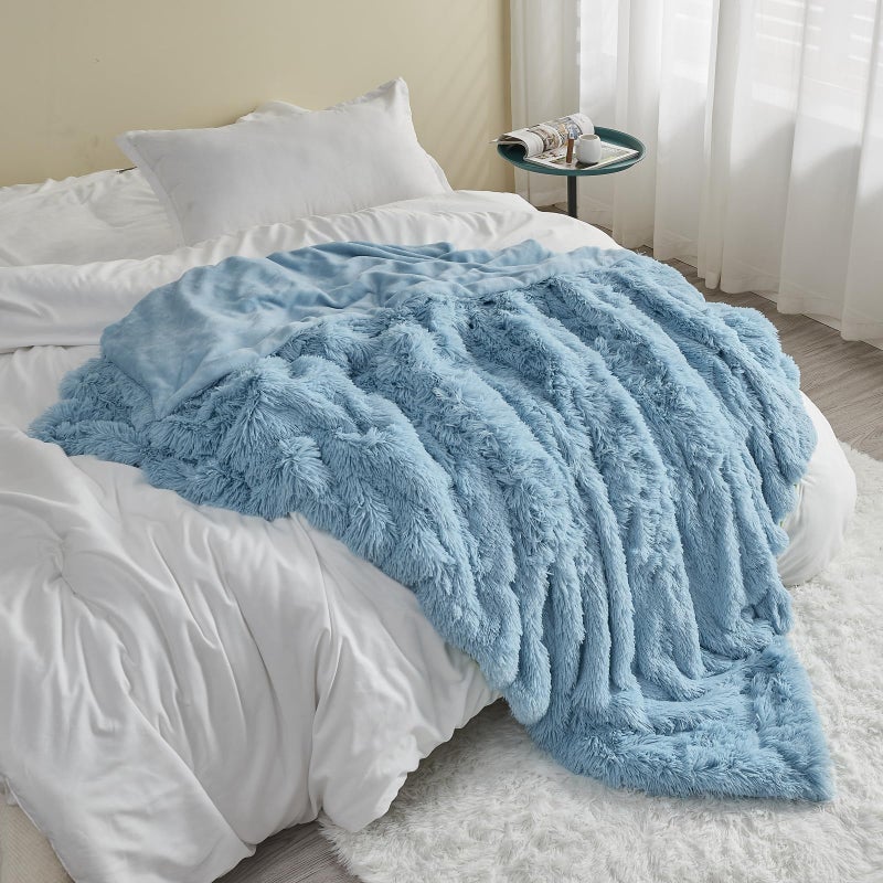 GONAAP Fuzzy Faux Fur Throw Blanket Light Blue Super Soft Cozy Plush Fuzzy Shaggy Blanket for Couch Sofa Bed (Light Blue  Throw(50""x60"")) - Image 3