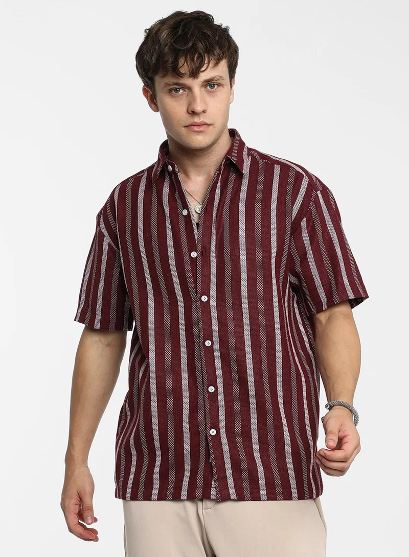 Campus Sutra Campus Sutra Men's Maroon Red Pencil Striped Shirt For Casual Wear | Spread Collar | Short Sleeve | Button Closure | Shirt Crafted With Comfort Fit For Everyday Wear
