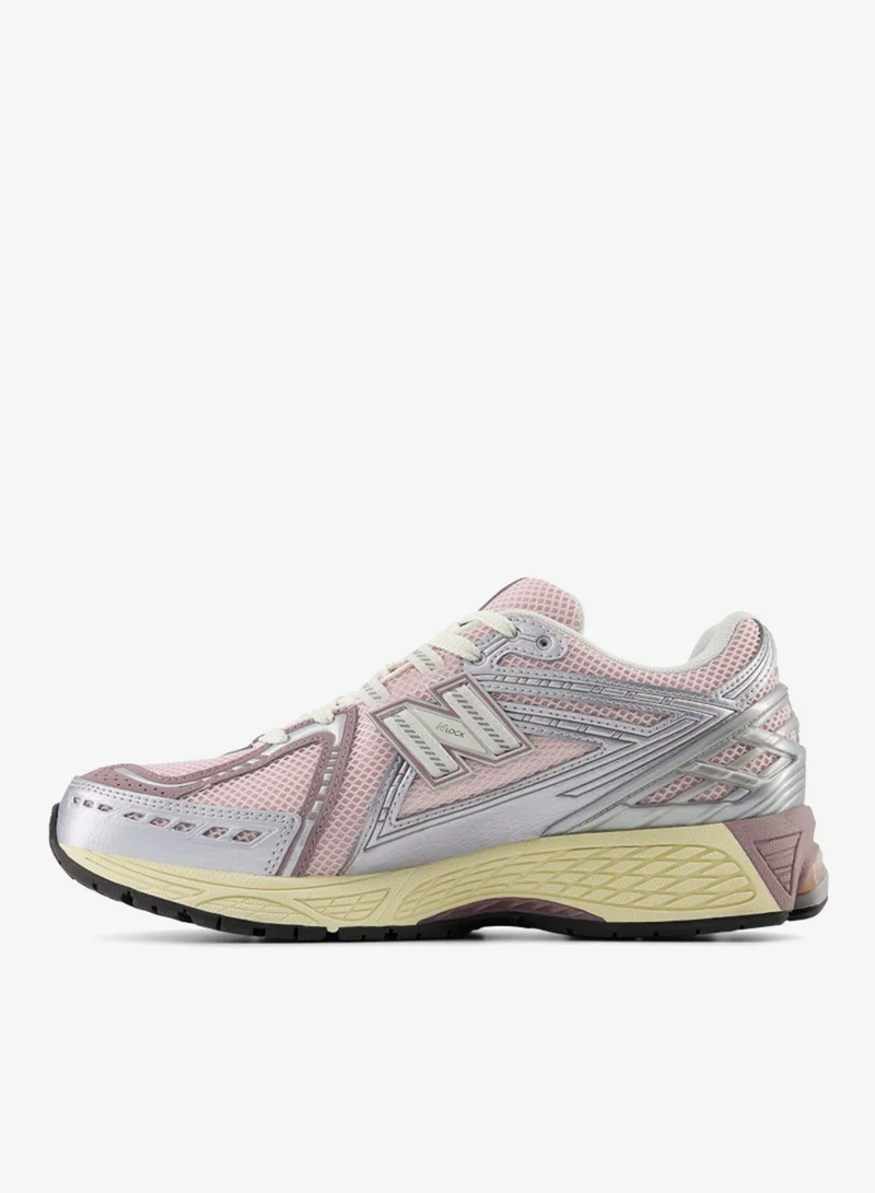 نيو بالانس سنيكرز 1906