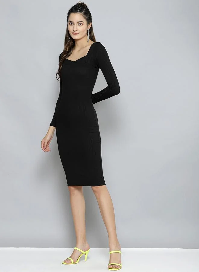SASSAFRAS Ribbed Midi Dress