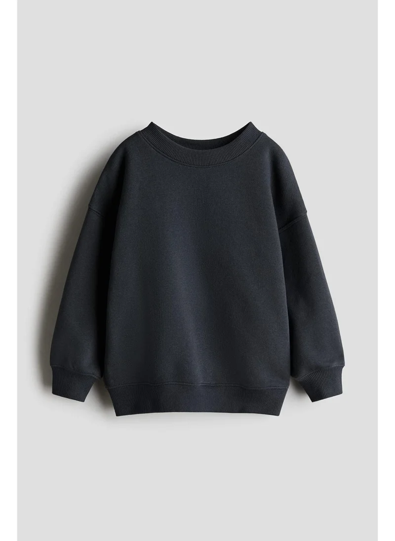 H&M Oversized crew-neck sweatshirt