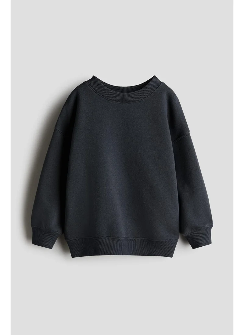 H&M Oversized crew-neck sweatshirt