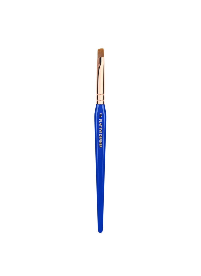 Bdellium Tools Bdellium Tools Professional Makeup Brush - Golden Triangle 714 Flat Eye Definer - With All Vegan and Soft Synthetic Fibers, For Smooth Application and Even Consistency (Blue, 1pc) 