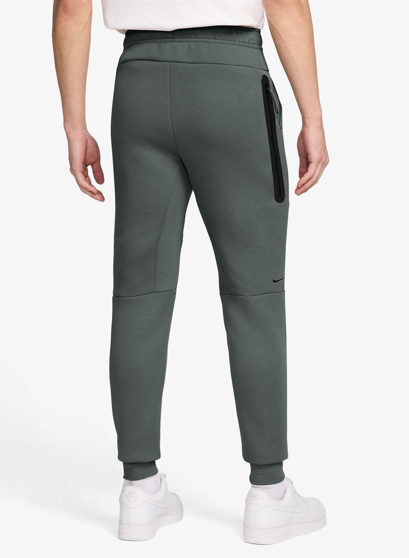 Nike Tech Fleece Joggers - Image 2