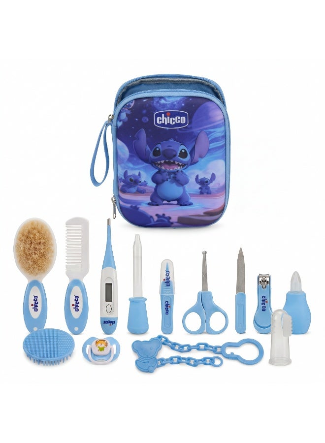 شيكو حقيبة عناية الطفل الكاملة من Chicco – طقم أدوات عناية حديثي الولادة 13 قطعة بعلبة أنيقة ومريحة - Image 1