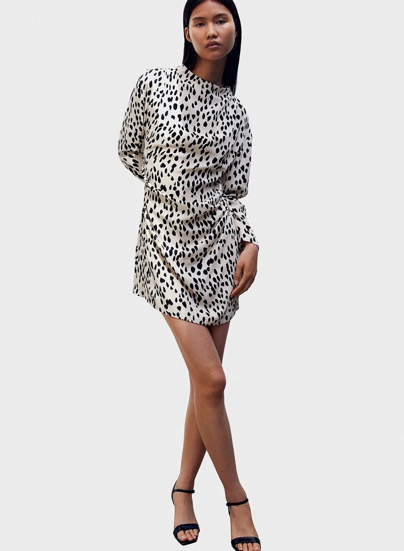 H&M Printed Longsleeve Dress