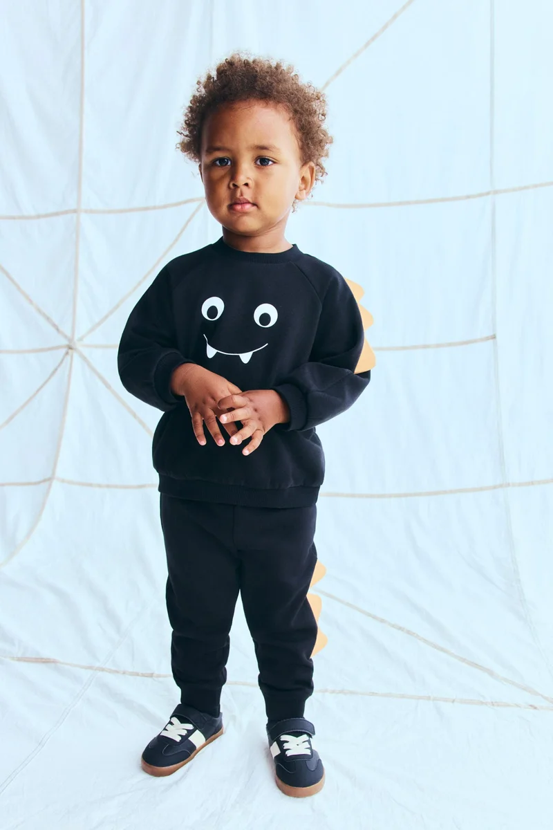 H&M 2-piece appliquéd sweatshirt set