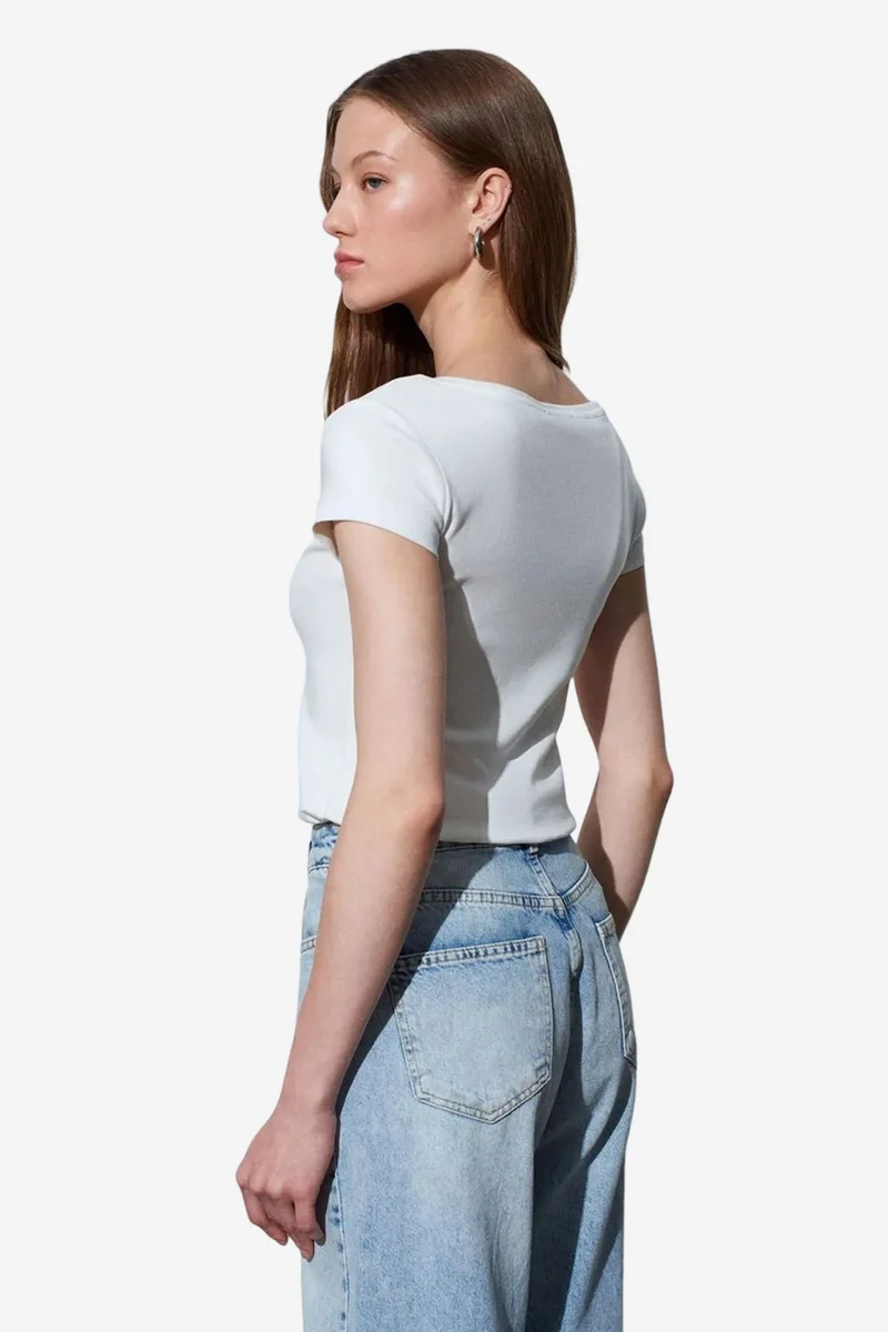 ديلفين DILVIN Women's Slim Fit Cotton U-Neck T-Shirt