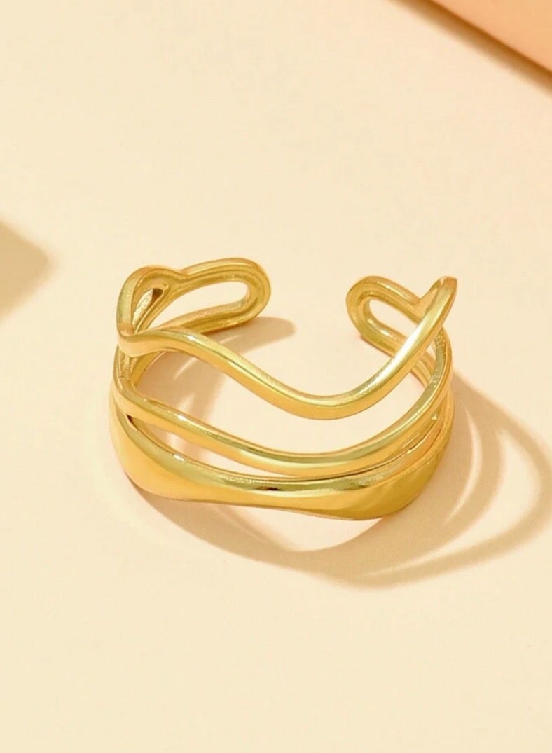 إيكوال خاتم نسائي من الاستانلس ستيل مطلي باللون الذهبي بمقاس موحد - Image 2