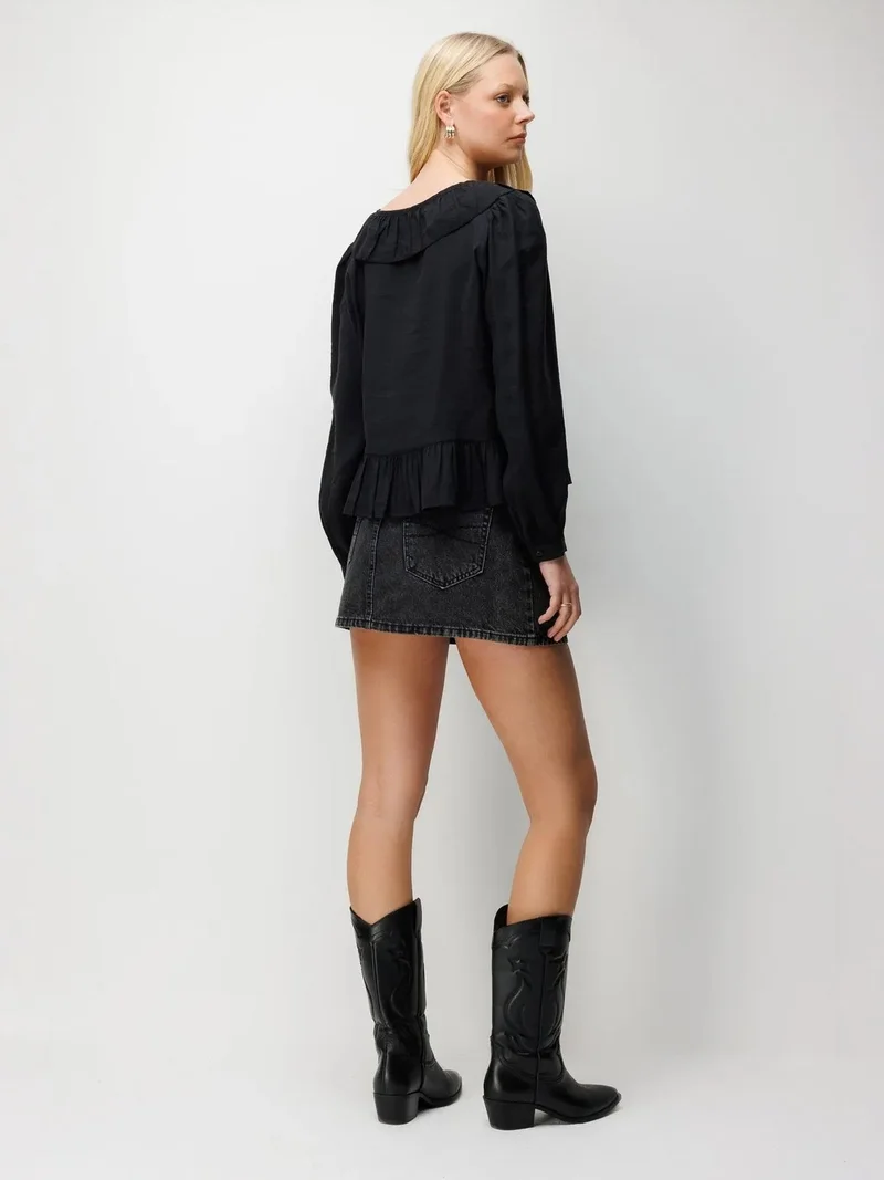 MixRay Black MIXRAY Frilly V-Neck Blouse with Button Closure for Women | Best Price UAE