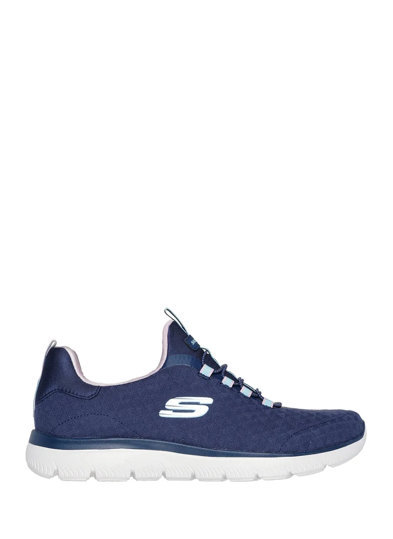 SKECHERS SUMMITS