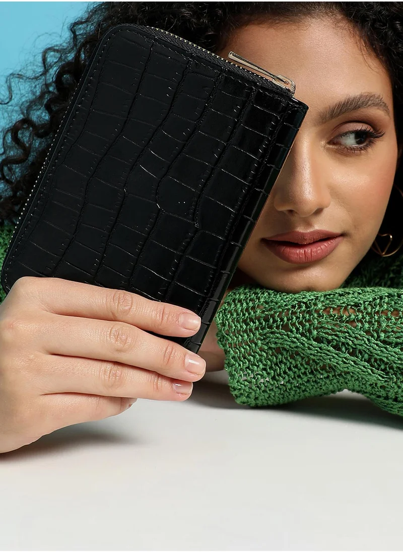 صوص هاوت Black Textured Vegan Leather Wallet