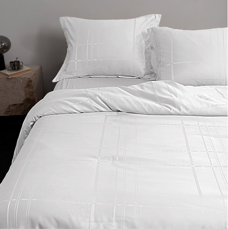 هوم توبيا HOMETOPIA طقم لحاف فاخر 6 قطع بتصميم جاكار، ناعم كالحرير، لون سادة أنيق، مقاس كبير 264×229 سم، مناسب لجميع الفصول ولغرف المكيف - Image 5