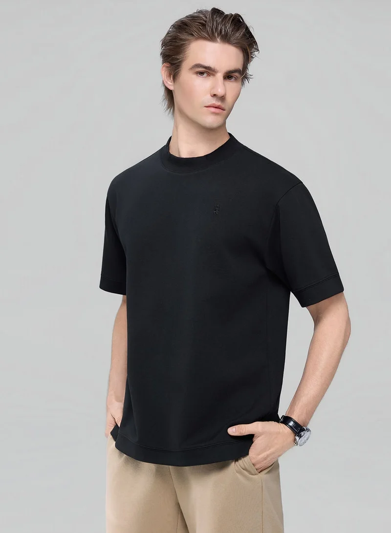 جيوردانو Men’s Relaxed Interlock Crew Neck Tee with Embroidery