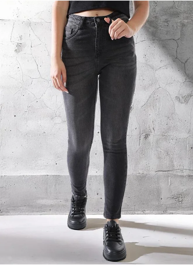 HIGH STAR Women Jeans in Black featuring Skinny fit fit with a washed pattern, regular length, secured with button closure, crafted from 70% cotton+28% polyester+2% spandex – crafted for those who appreciate style and comfort.