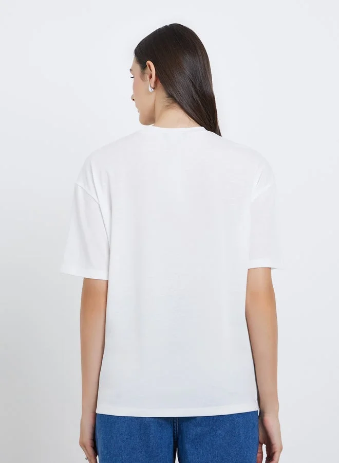 Styli Styli White Oversized T-Shirt with Button Detail
