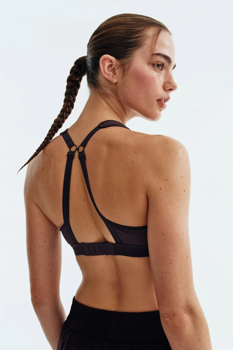 H&M High Support Sports bra with DryMove™