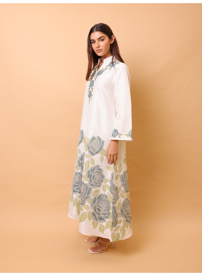 IKKXA Beautiful Design Printed Jalabiya Big Flowers Details - Image 3