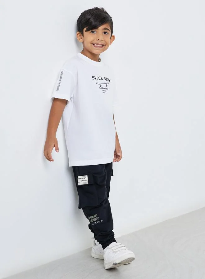 ستايلي Styli Boys Graphic Print T-Shirt and Joggers Set