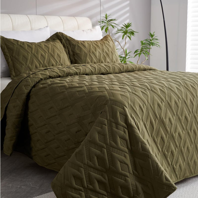 Cmfshape Queen Quilt Bedding Set,3 Pieces 92"x96" Diamond Embroidery Quilt Set,Lightweight Soft Quilt Set for All Seasons,Soft Bedspread Reversible Coverlet(Army Green,92"x96") - Image 1