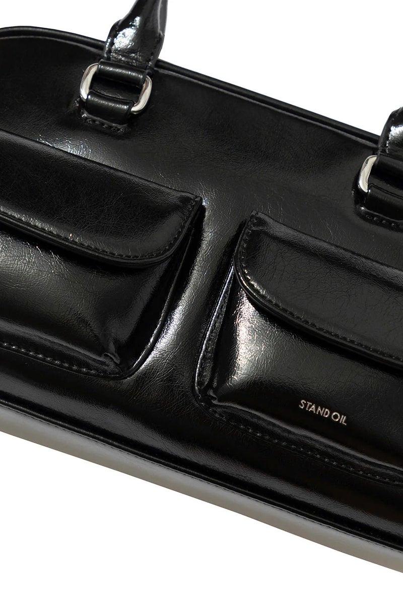 ستاند حقيبة كتف جلدية  Oil Chubby Bag - Image 5