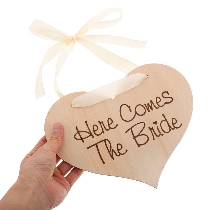 Handheld Heart-Shaped Sign For Flower Girls Engraved Love Plaque For Wedding Photos Romantic Wedding Decoration - Image 2