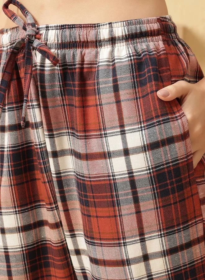 Clovia Solid Top and Plaid Checkered Pyjama Set