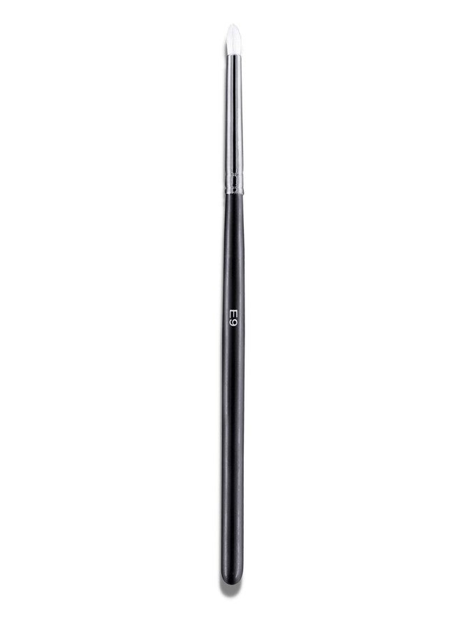 CS Essentials Small Blending Brush - E9 - Image 1