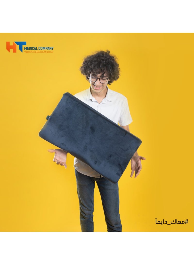 اتش تي مخده طبيه من الميموري الالماني لاستقامه العمود الفقري مع فقرات الرقبه للحصول على نوم هادئ و مريح , لون كحلى - Image 4