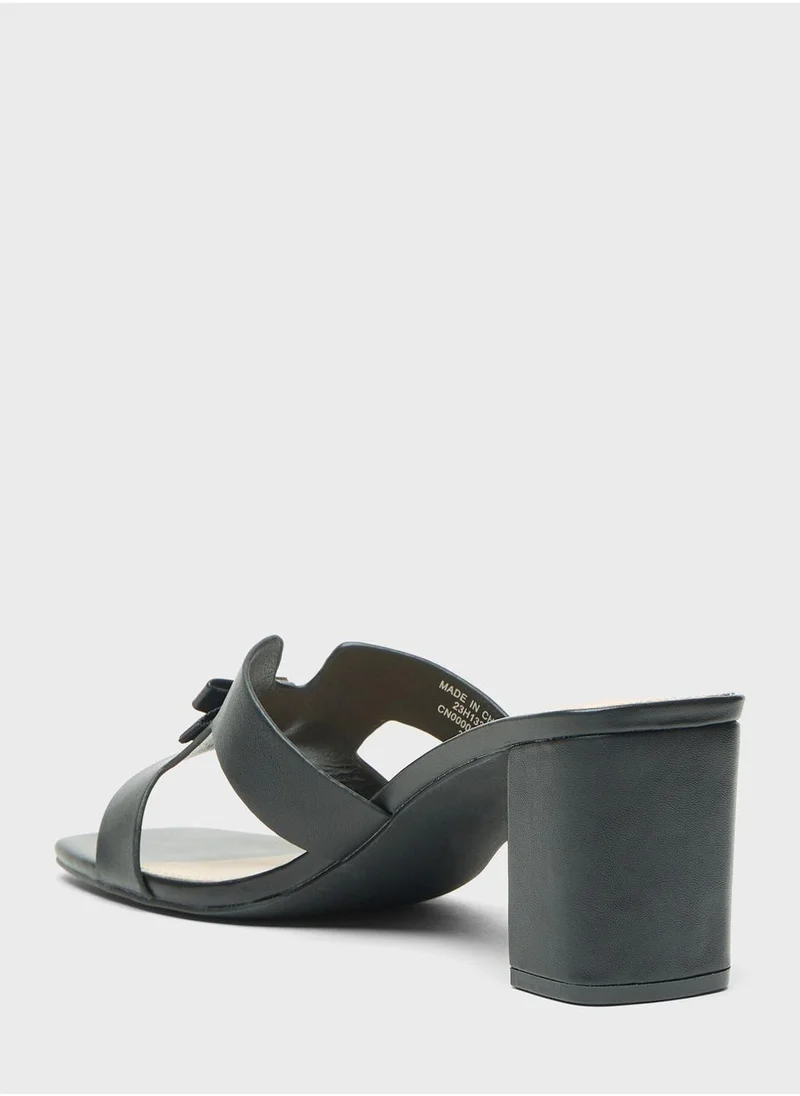 شو اكسبرس Block Heel Sandals