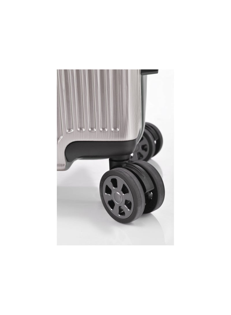 MAGELLAN travel bags set from Magellan 20/24/28 inch - Image 3