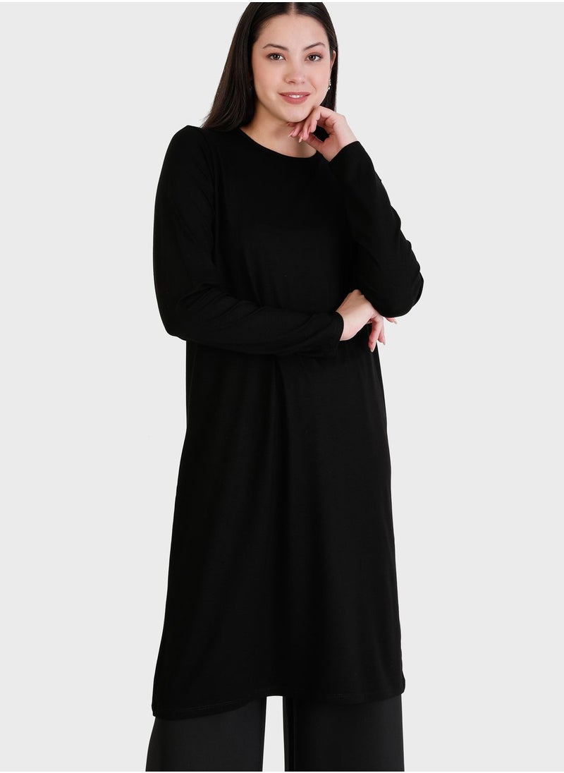 Round Neck Longline Tunic - pzsku/Z079D9A9CB2902CB640B5Z/45/_/1698964533/fe4d7484-1069-4889-a484-c32287585df2