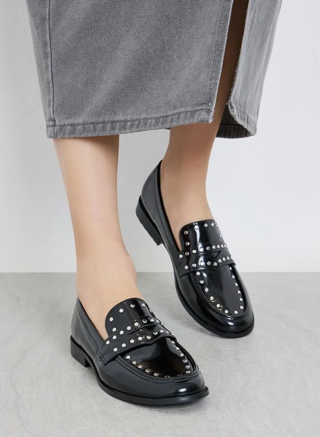 Styli Styli Black Studded Loafers