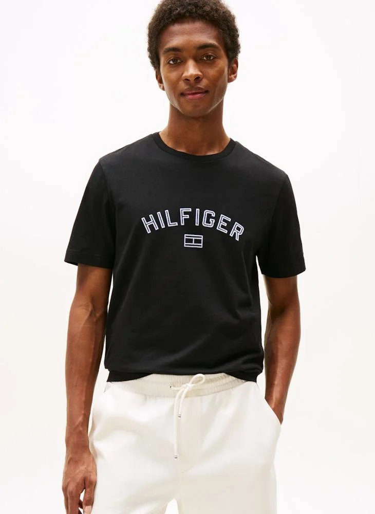 TOMMY HILFIGER Logo Crew Neck T-Shirt
