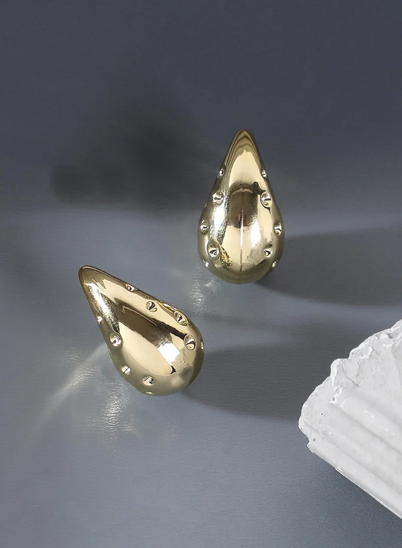 Sohi Teardrop Shaped Artificial Stud Earring Jewellery