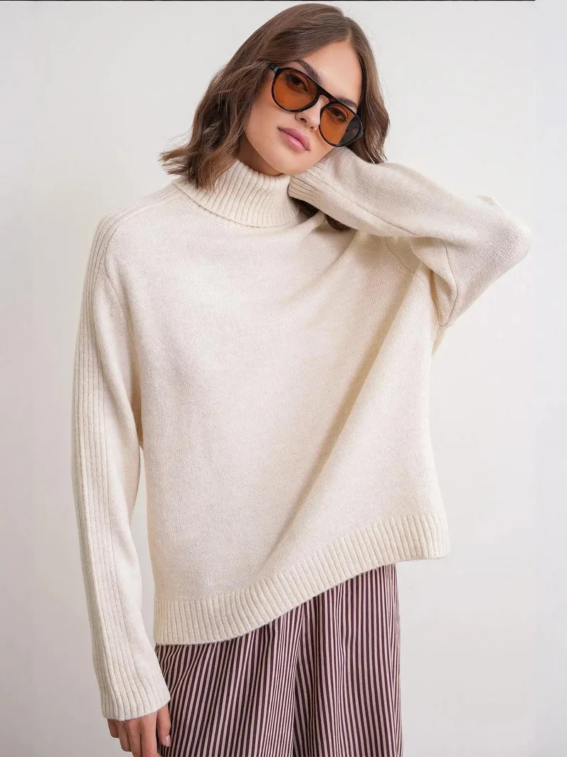 MixRay Natural Mixray Loose Fit Turtleneck Knit Sweater for Women | Best Price UAE