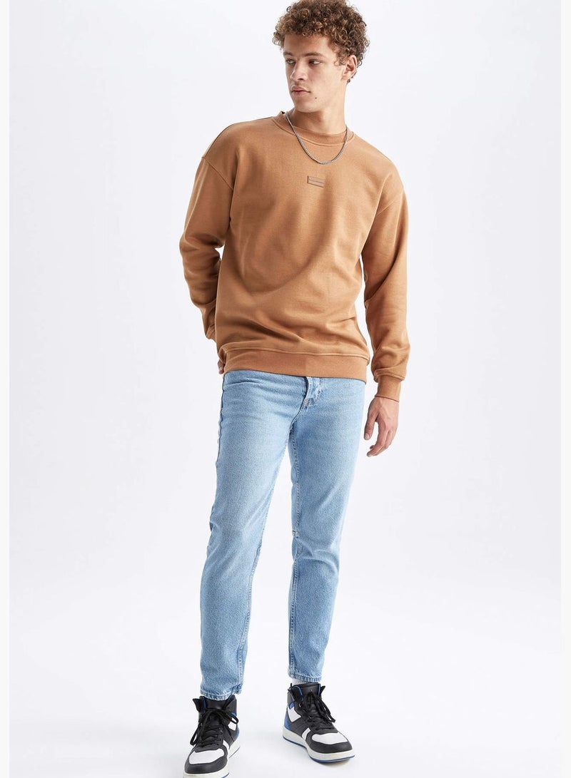 DeFacto Man Boxy Fit Crew Neck Long Sleeve Knitted Sweat Shirt - Image 2