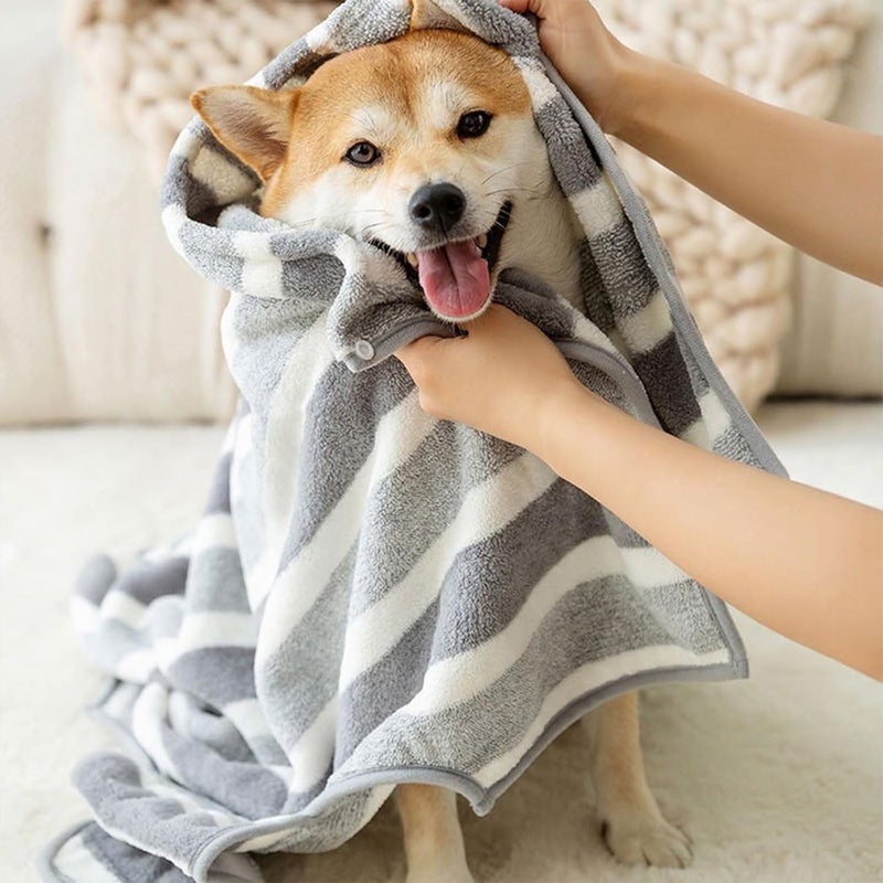 Corals Fleece Pet Bathrobe with Strong Absorption Fast Drying Soft Fabric Post Shower for Dog Cats After Bath Quick Drying Robe - Image 2