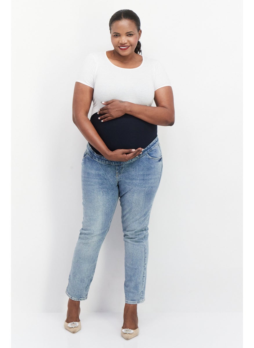 NEW LOOK Maternity Regular Fit Wash Stretchable Jeans, Blue  - Image 4