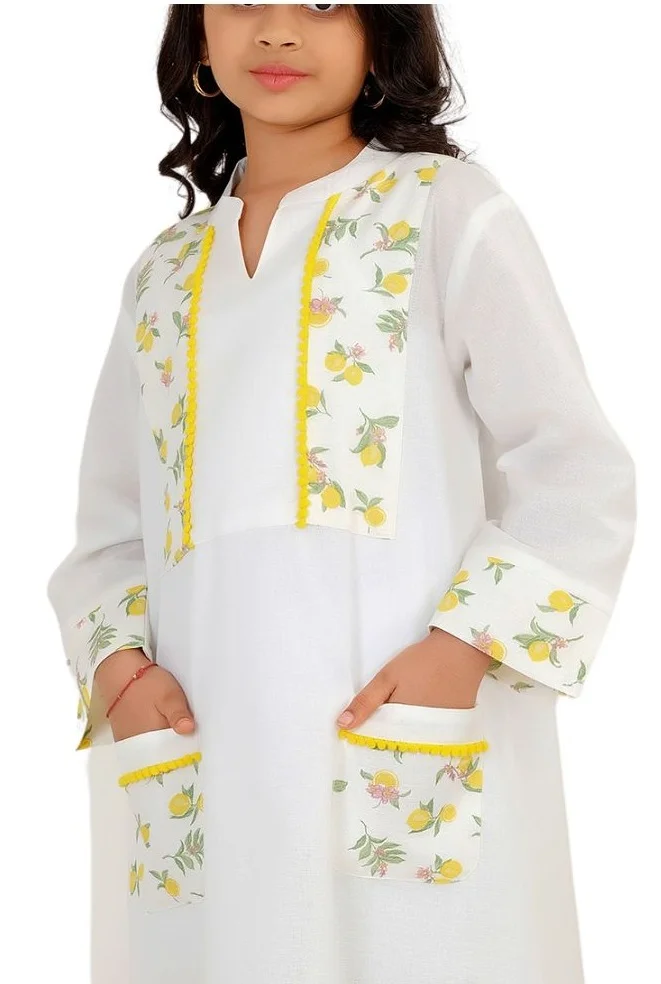Artemea SOFT PREMIUM LINEN LOOK COTTON FABRIC WITH PRINTED YOKE ANDPOCKETS WITH LACE DETAILS