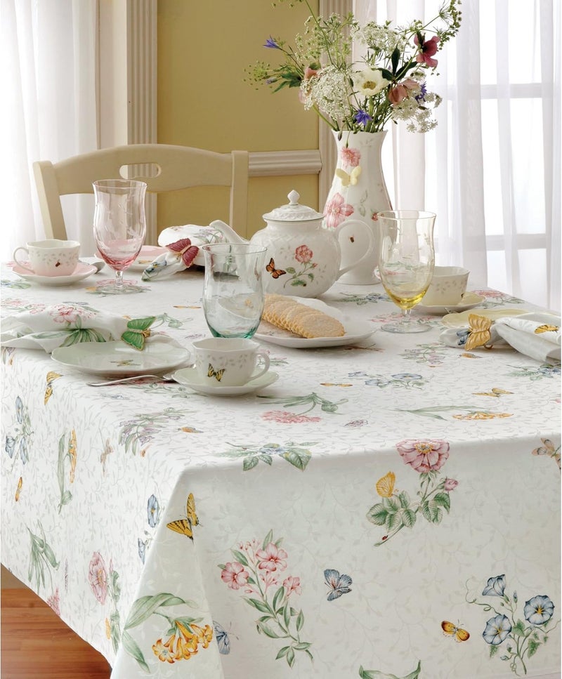 Lenox Butterfly Meadow Cloth Napkins Set with Blue Flower Design - Image 2