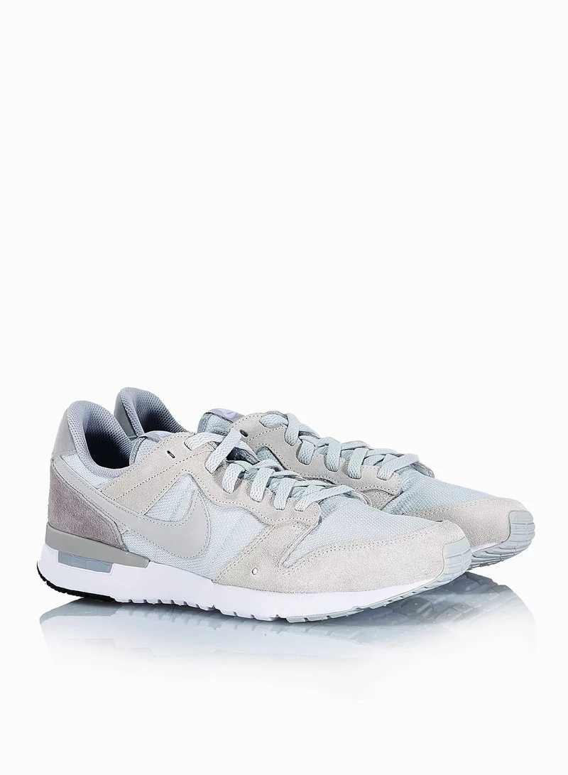 Nike Archive '83.M