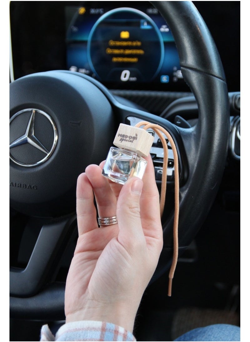 MEDORI - Liquid Hanging Car Air Freshener in a Cardboard Package with a Fragrance With luxurious enchanting Aroma scent tester Courchevel analogous to La vie es belle .Fragrance is made in France 6 ml - Image 1