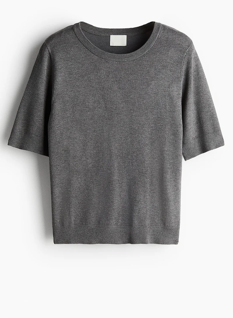 H&M Fine-Knit Top